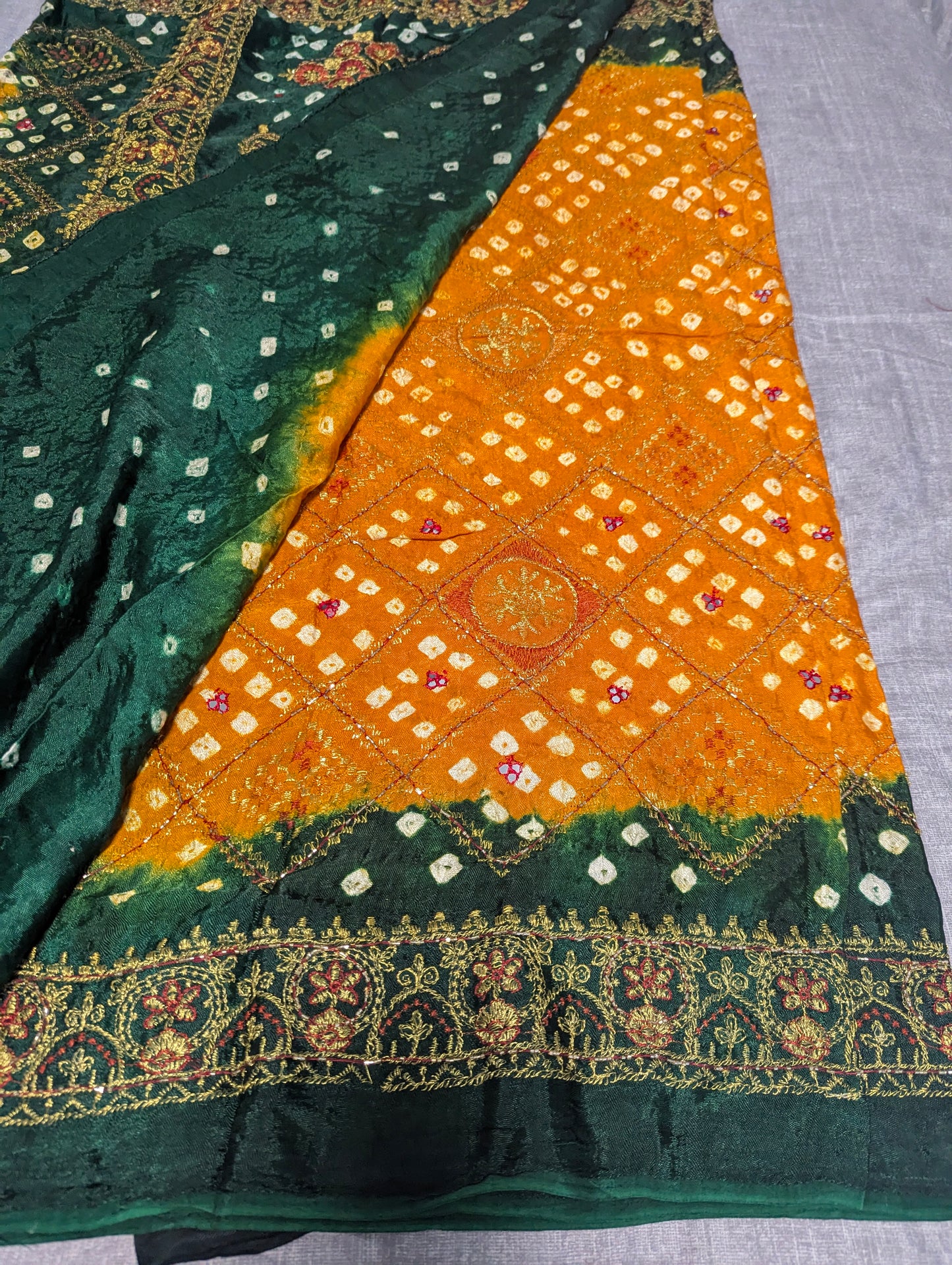 Hand tie-dyed bandhani saree